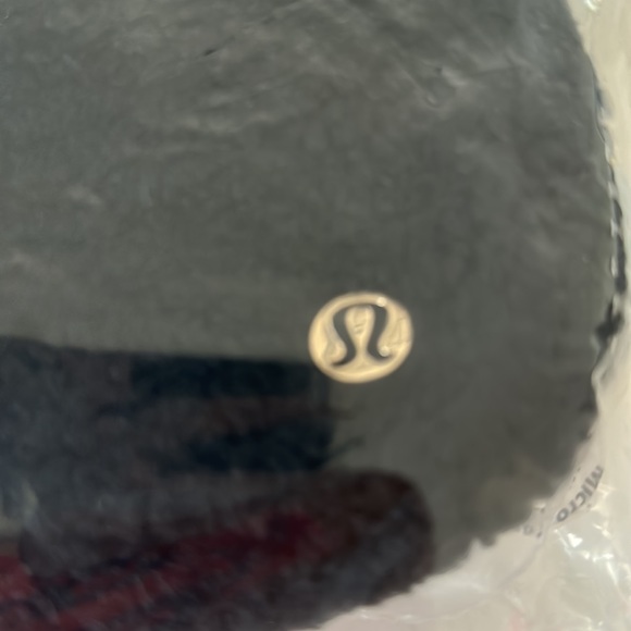 Lululemon Everywhere Fleece Belt Bag Black - Picture 12 of 13